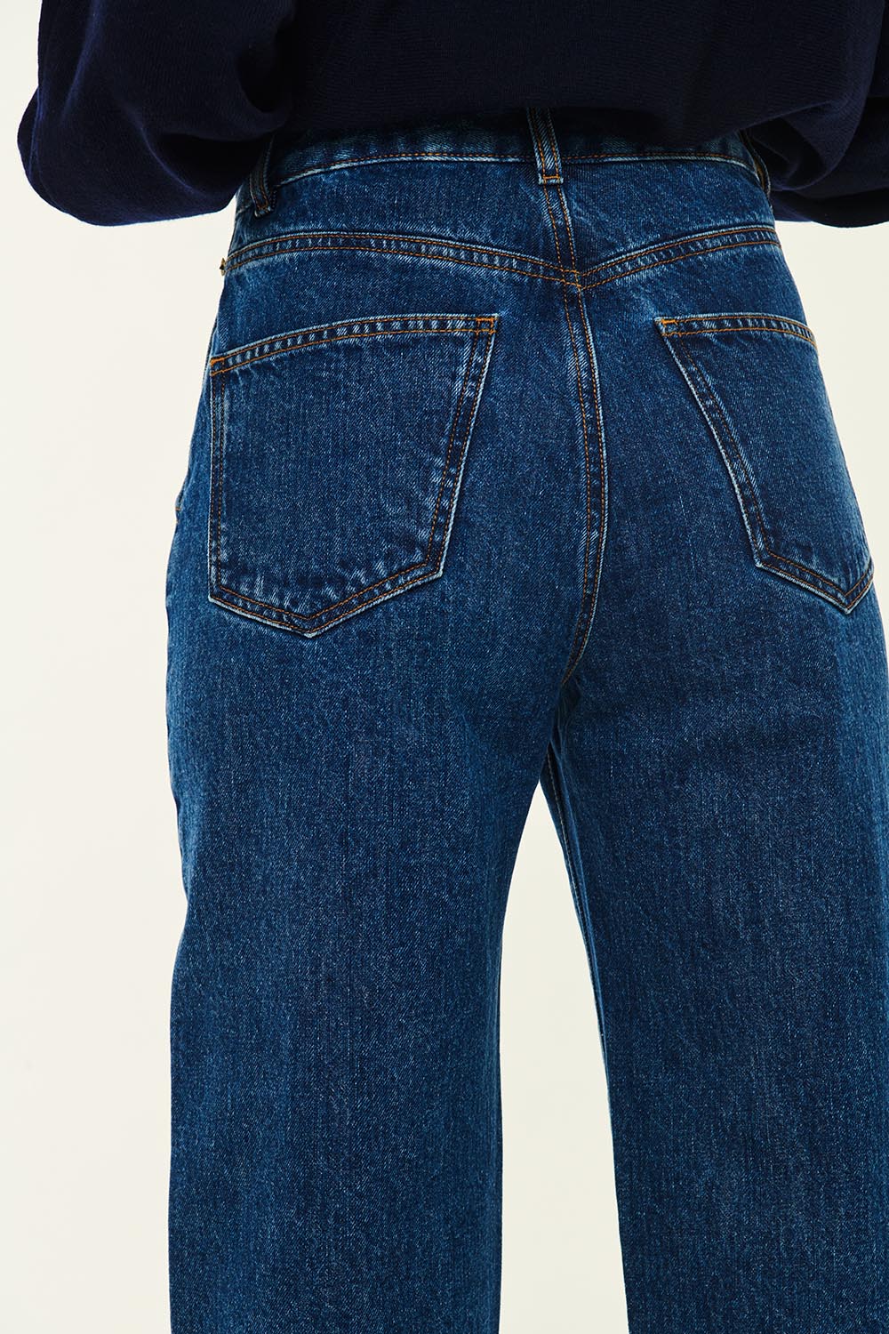stonewashed blue denim loumi jeans