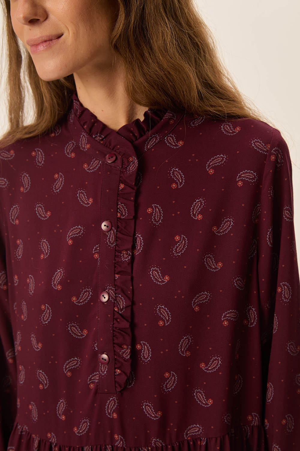 Robe Elyanou Paisley