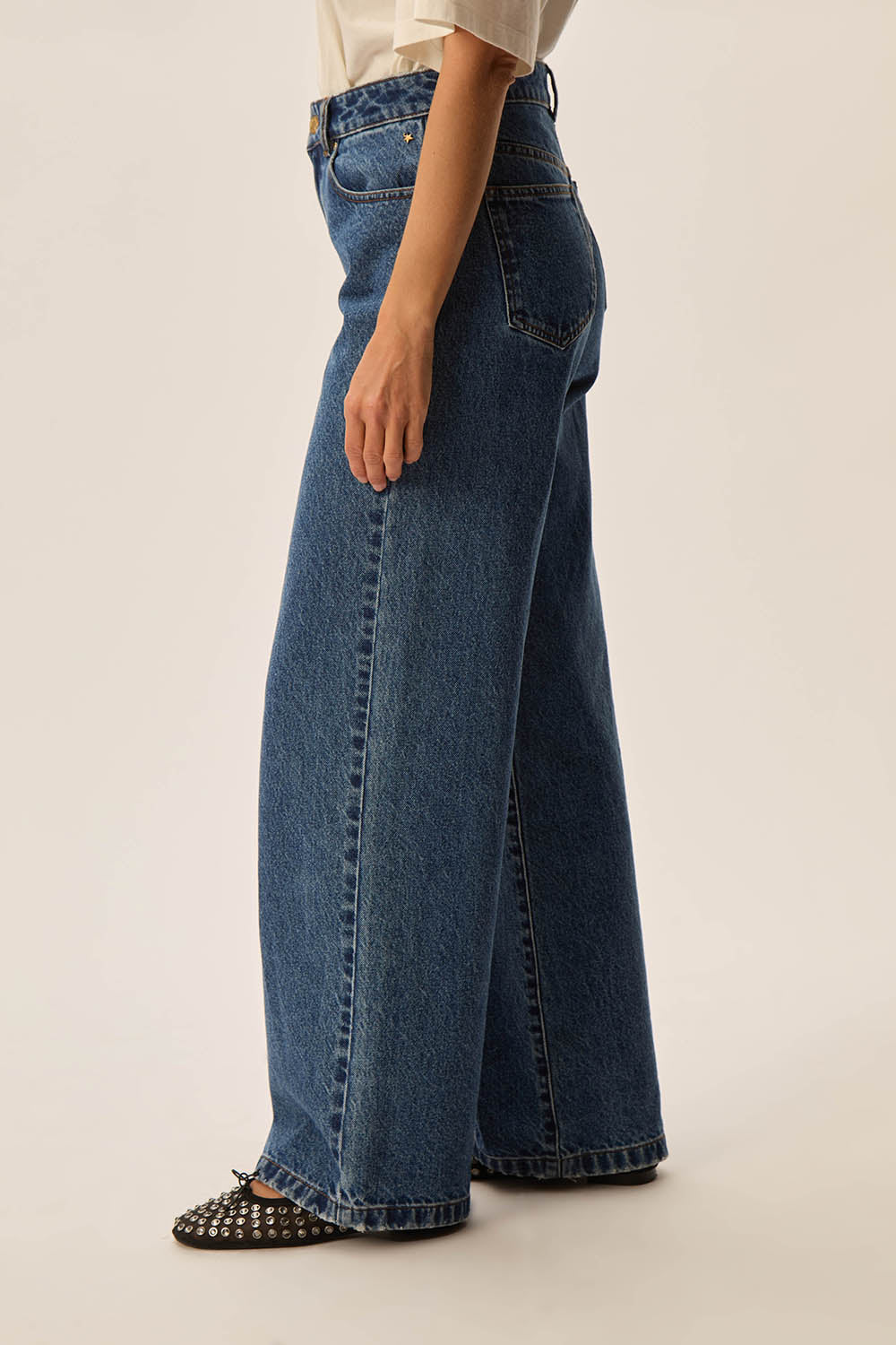 Jean Louela Middle Blue