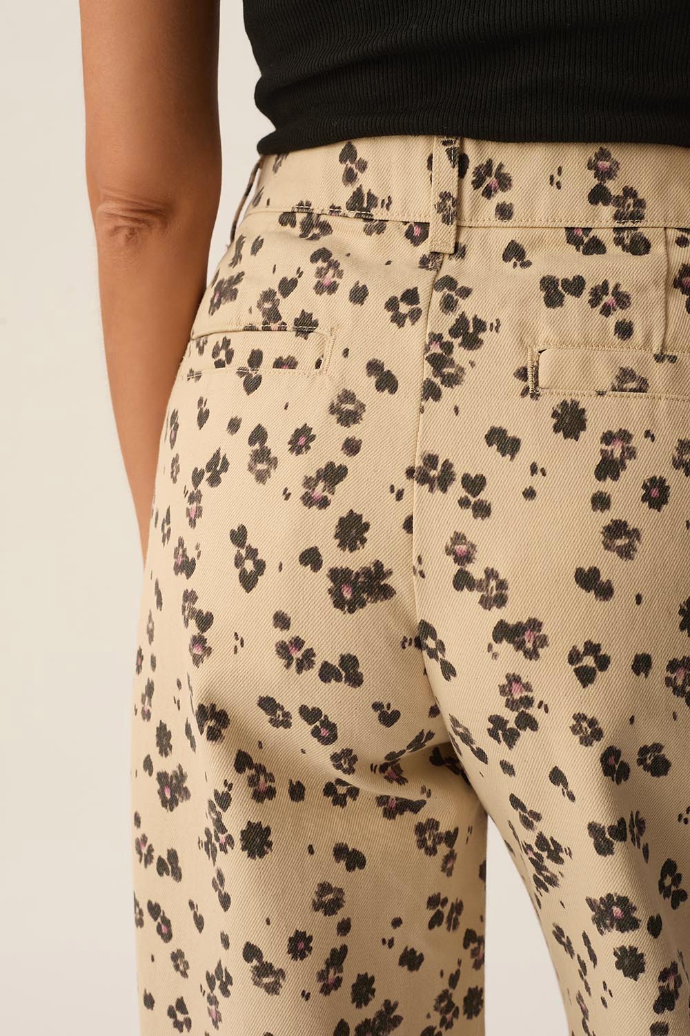 Trousers Ulmady Pongo