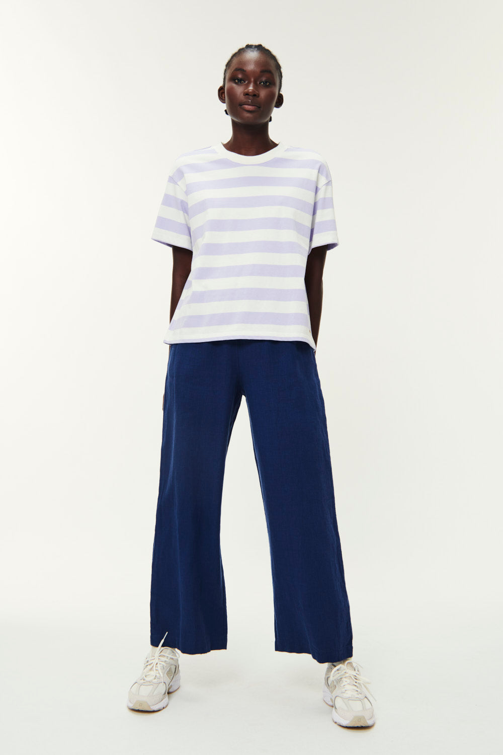 Buy Women's Indigo Blue Straight Fit Trousers Online at Bewakoof