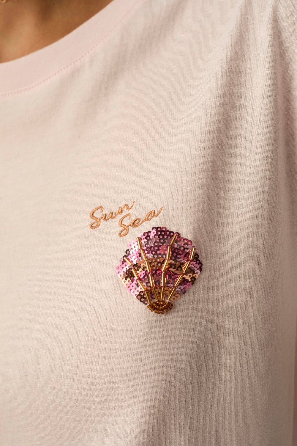 T-shirt Iliana Poudre