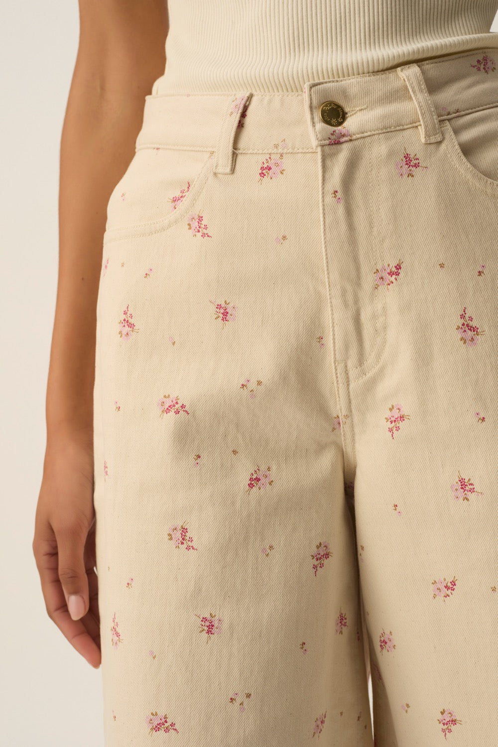 Bermuda Loufifi Alizee