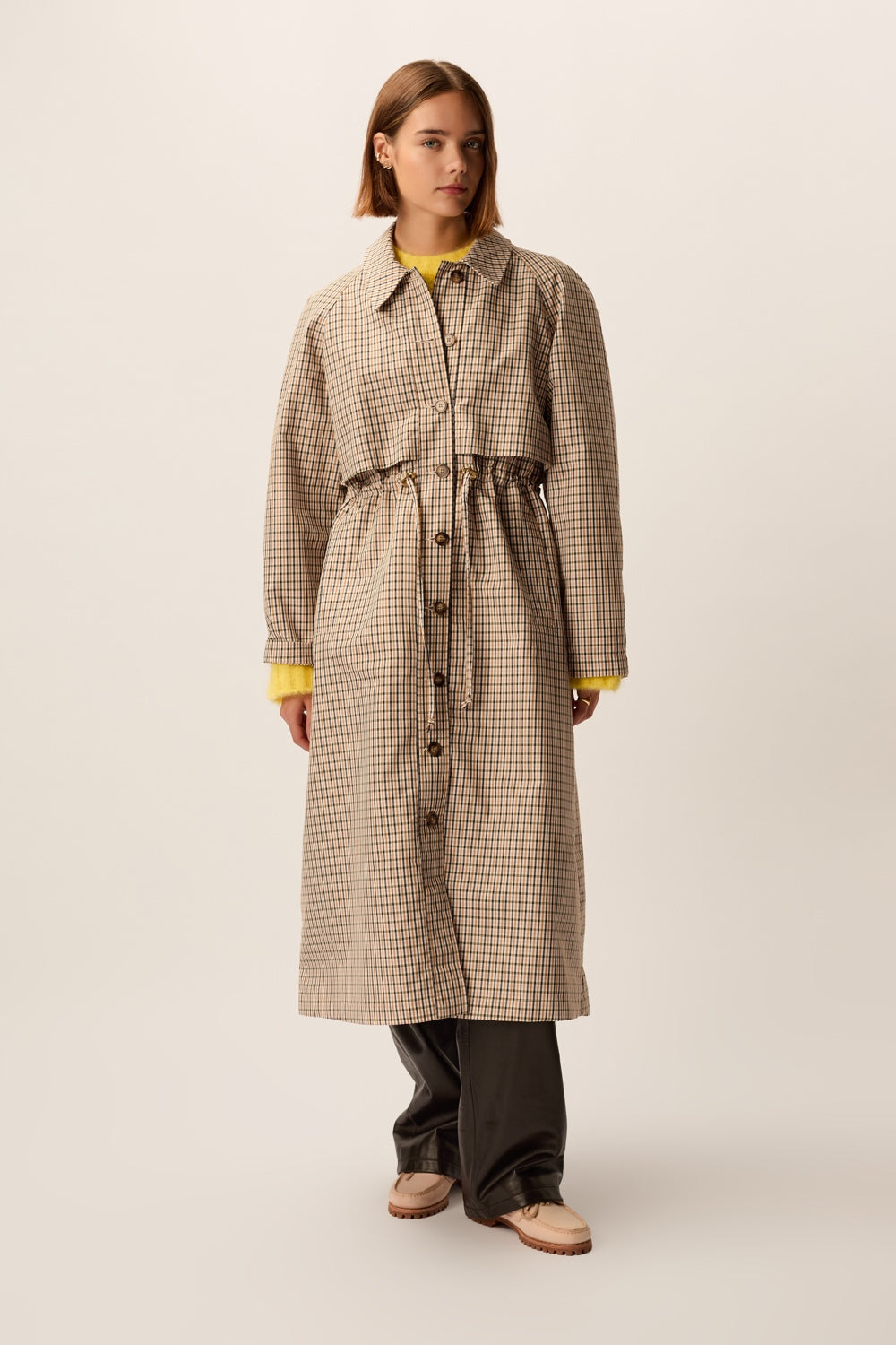 Trench Coat Ysabel School Style
