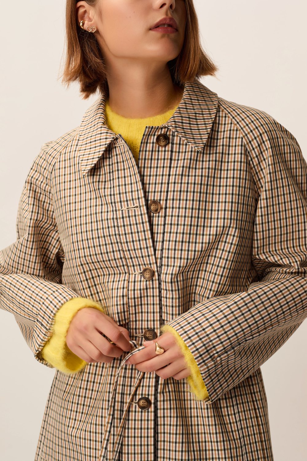 Trench Coat Ysabel School Style
