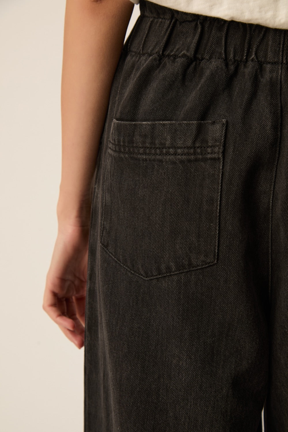 Jean Loulou Dark Grey