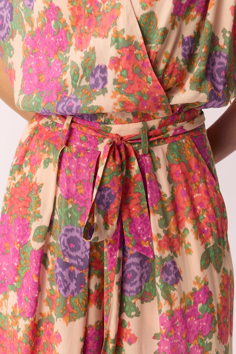 Combinaison Multicolore Imprimé Fleuri Manches Courtes - Elina Joy