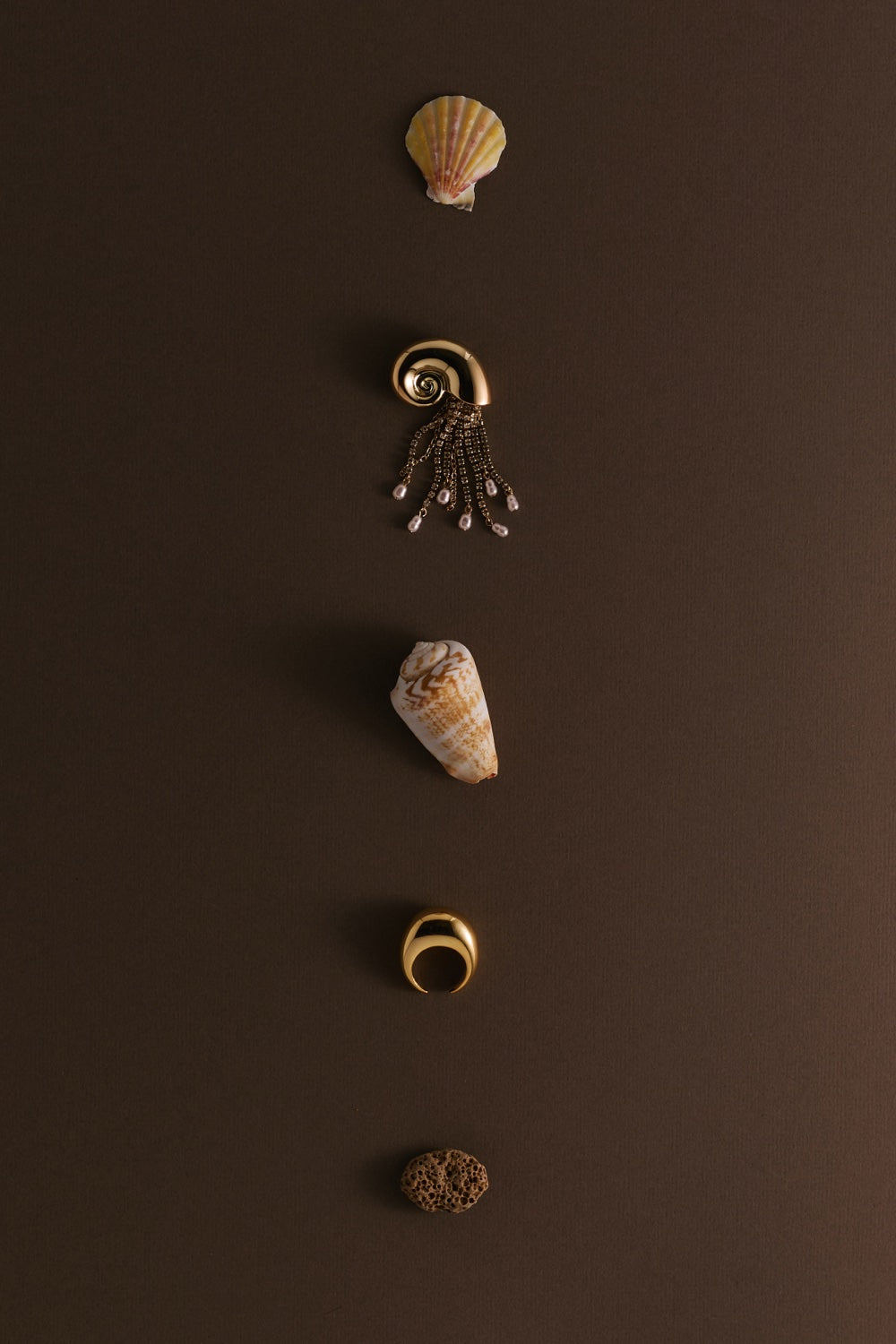 Brooch Monna