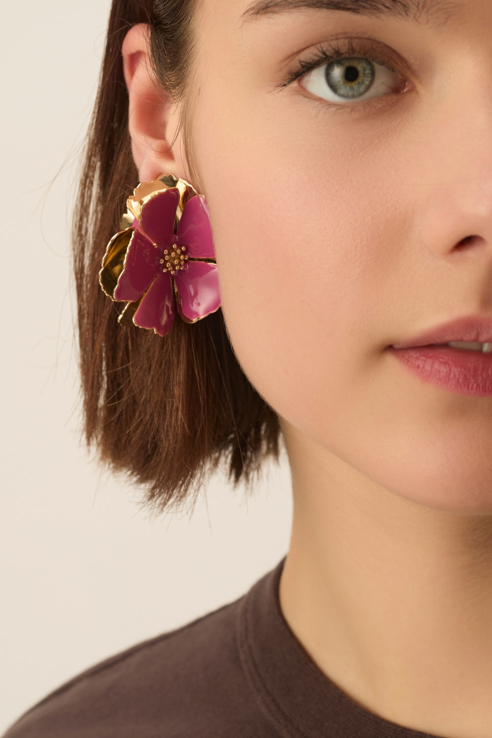 Pia Fuchsia Earrings