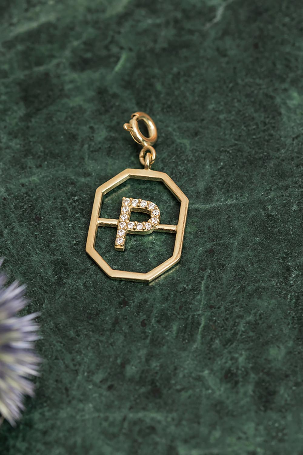 Pendentif P  Or