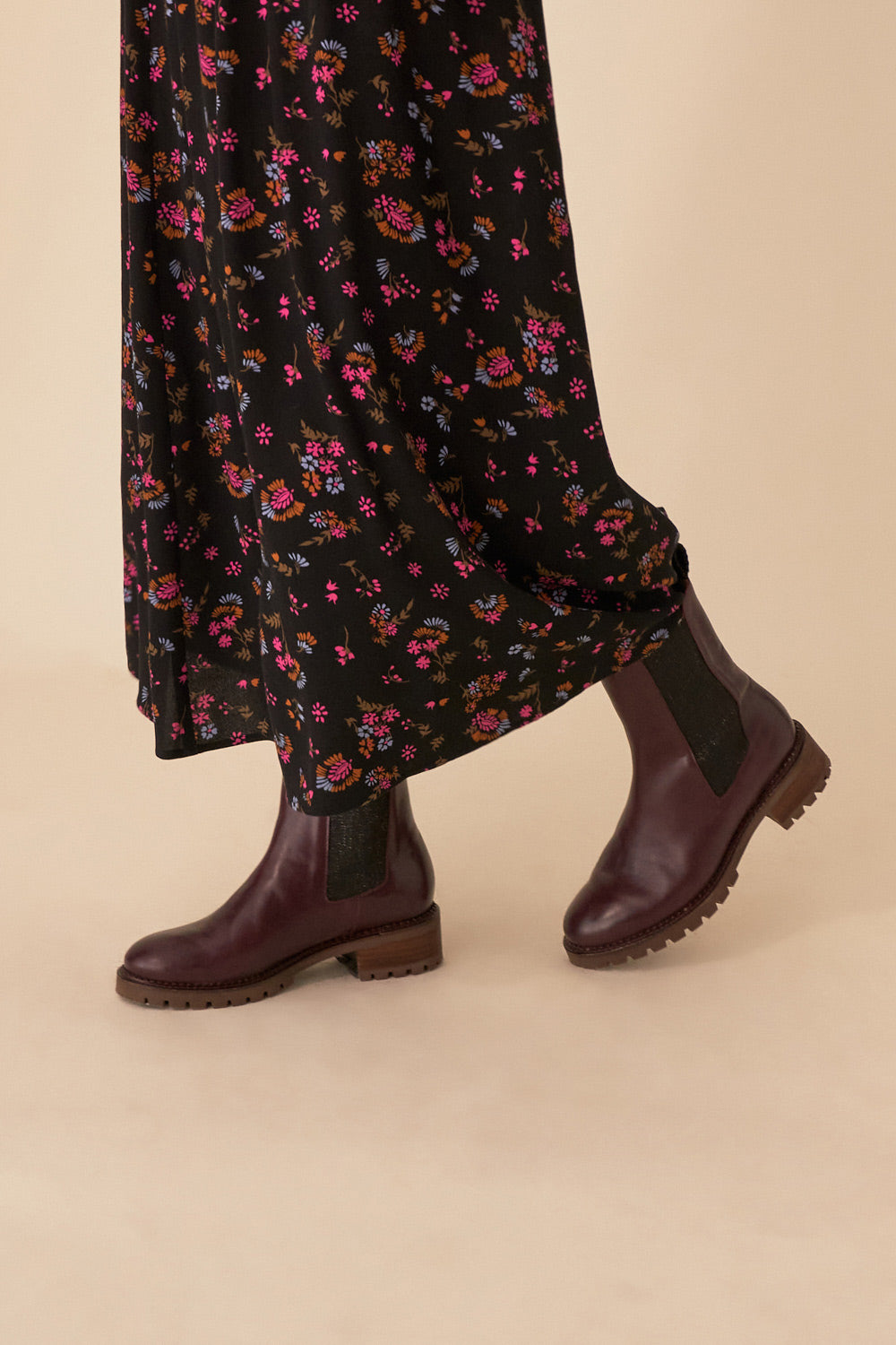 Berry coloured hotsell ankle boots