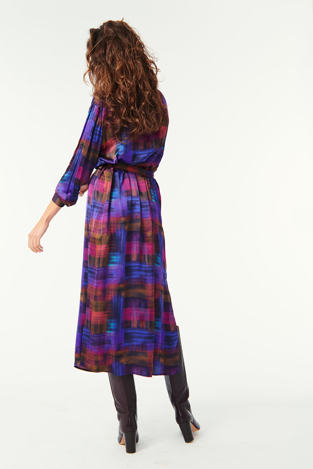 Robe Eva Anoki