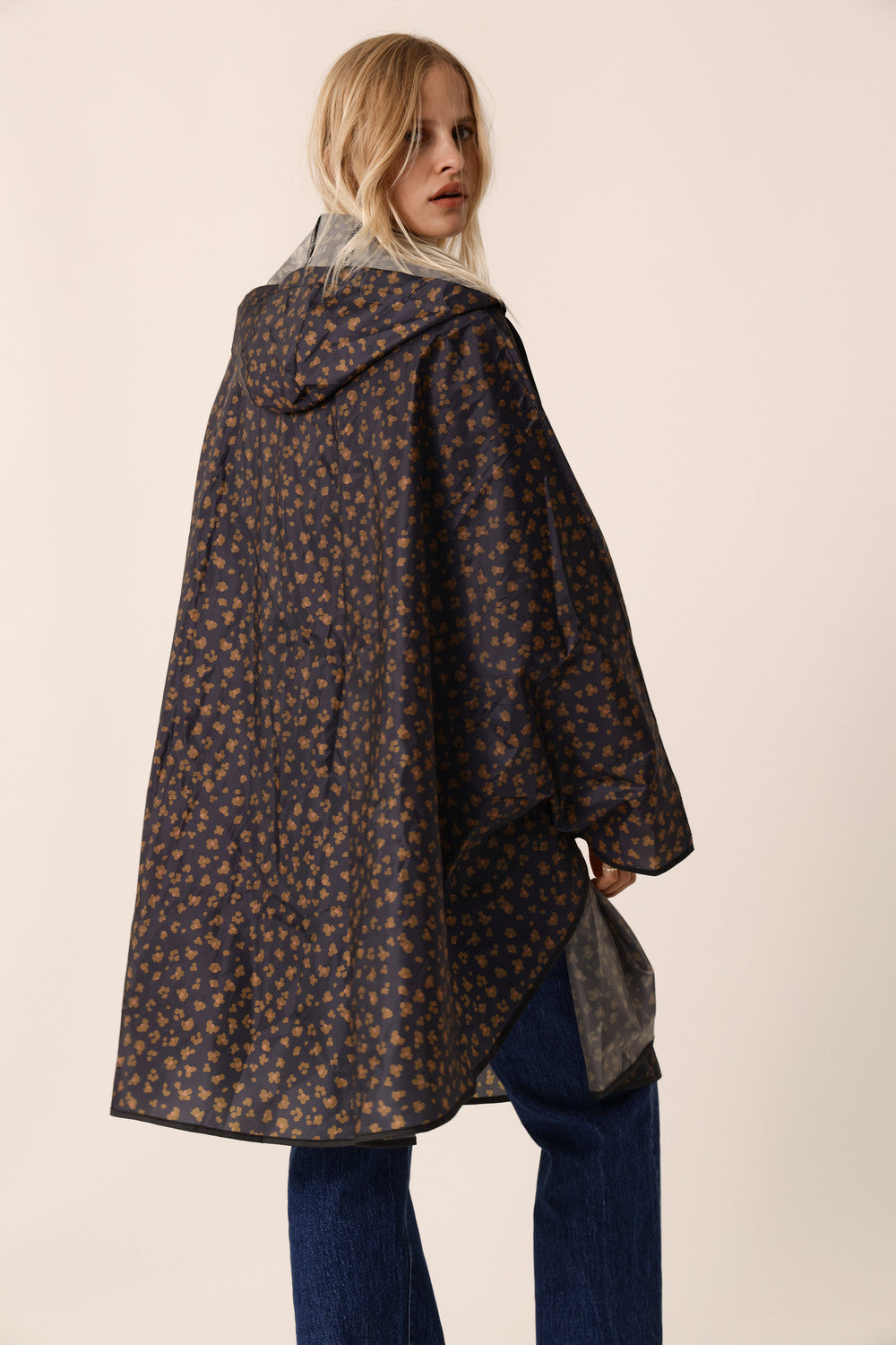 Waterproof Poncho Leo Noir