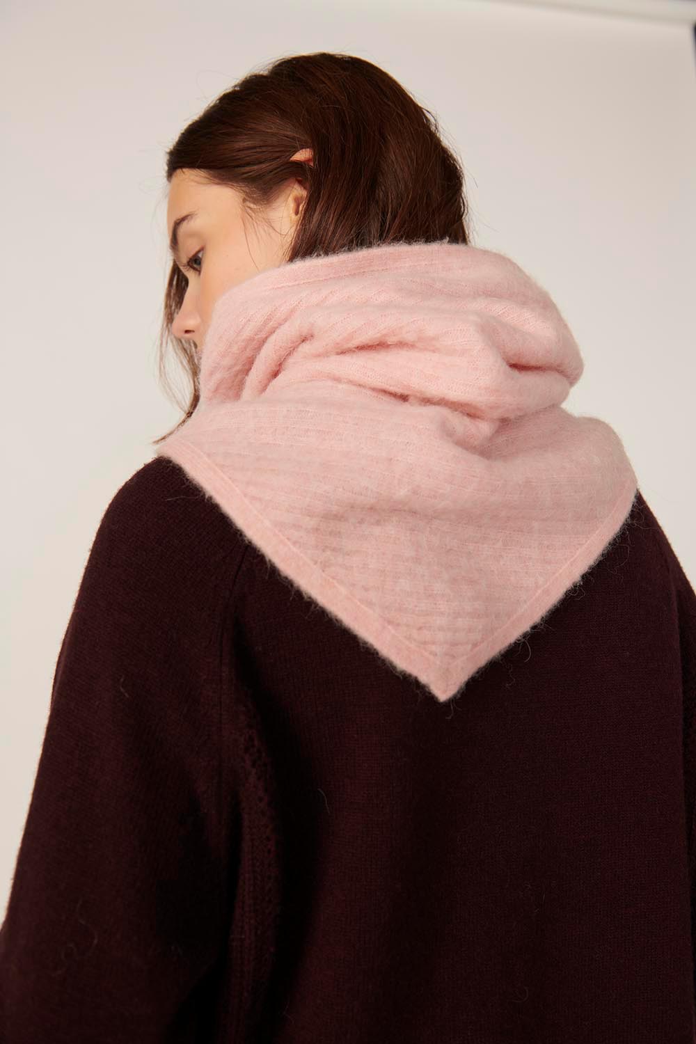 Echarpe triangle Aubelle Poudre