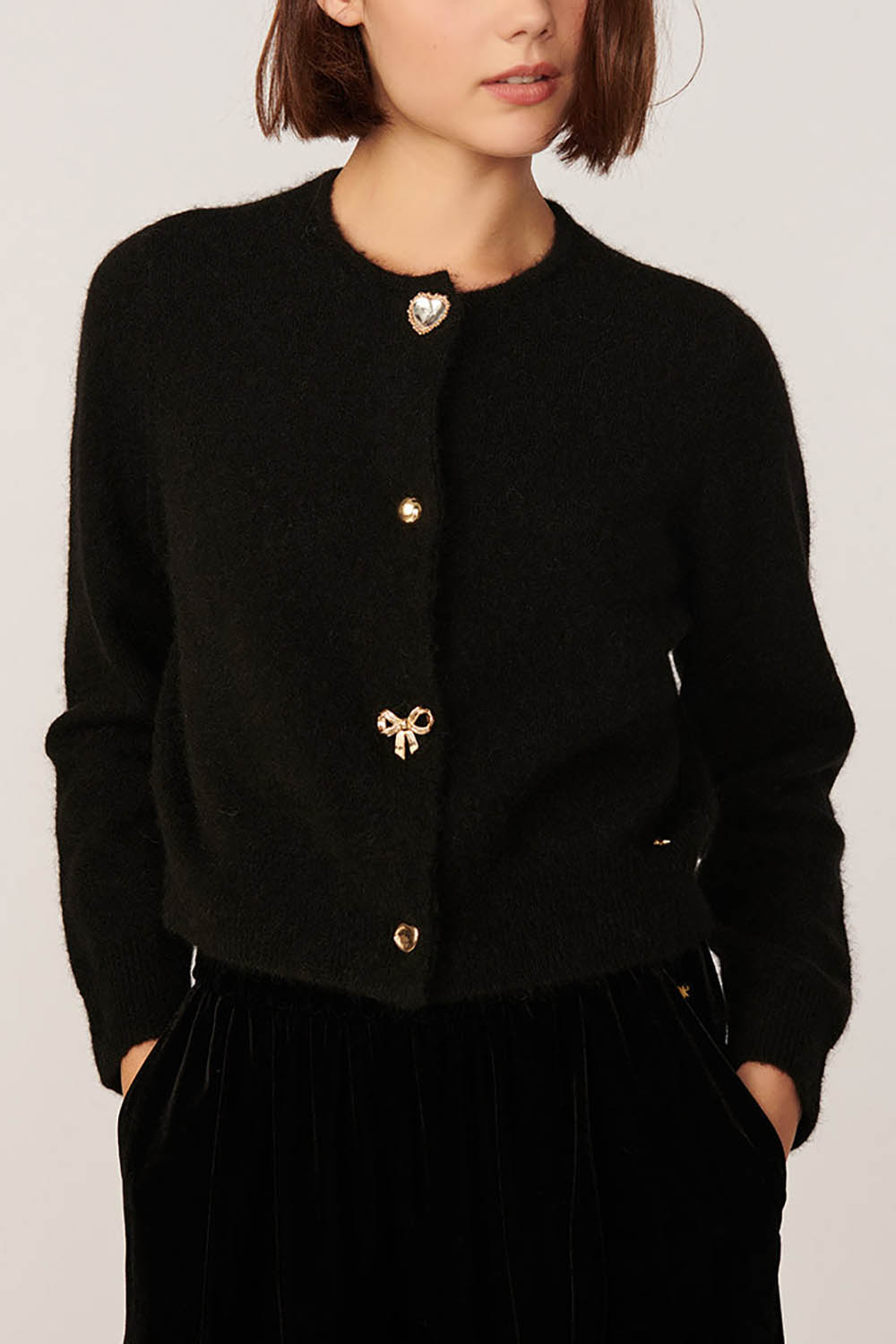Pull boutonnage fantaisie mohair et laine noir