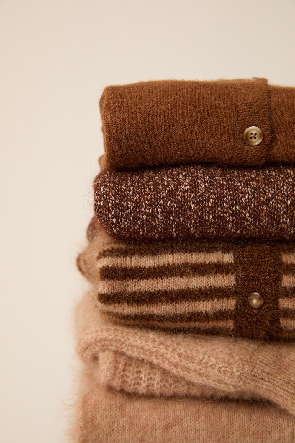 Cardigan Delfin Cognac