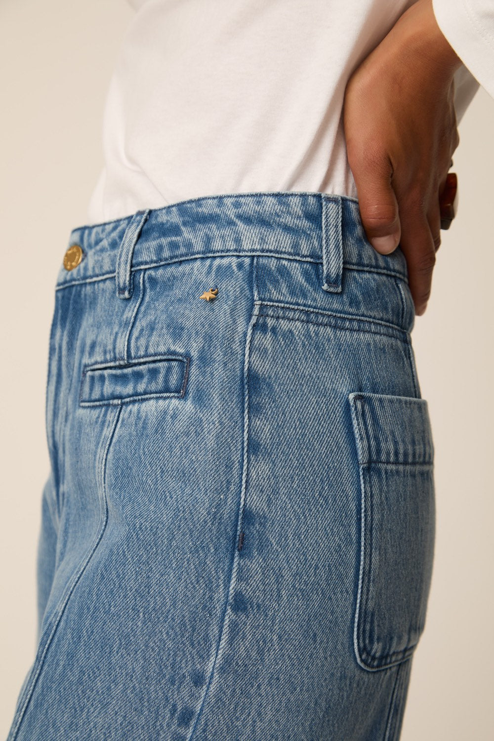 Jean Louisa Mid Stone