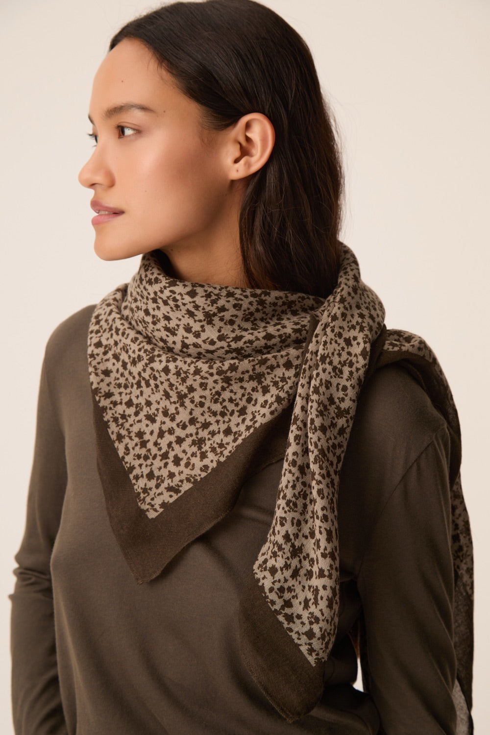 Scarf Ninette Melodie Seaweed Green
