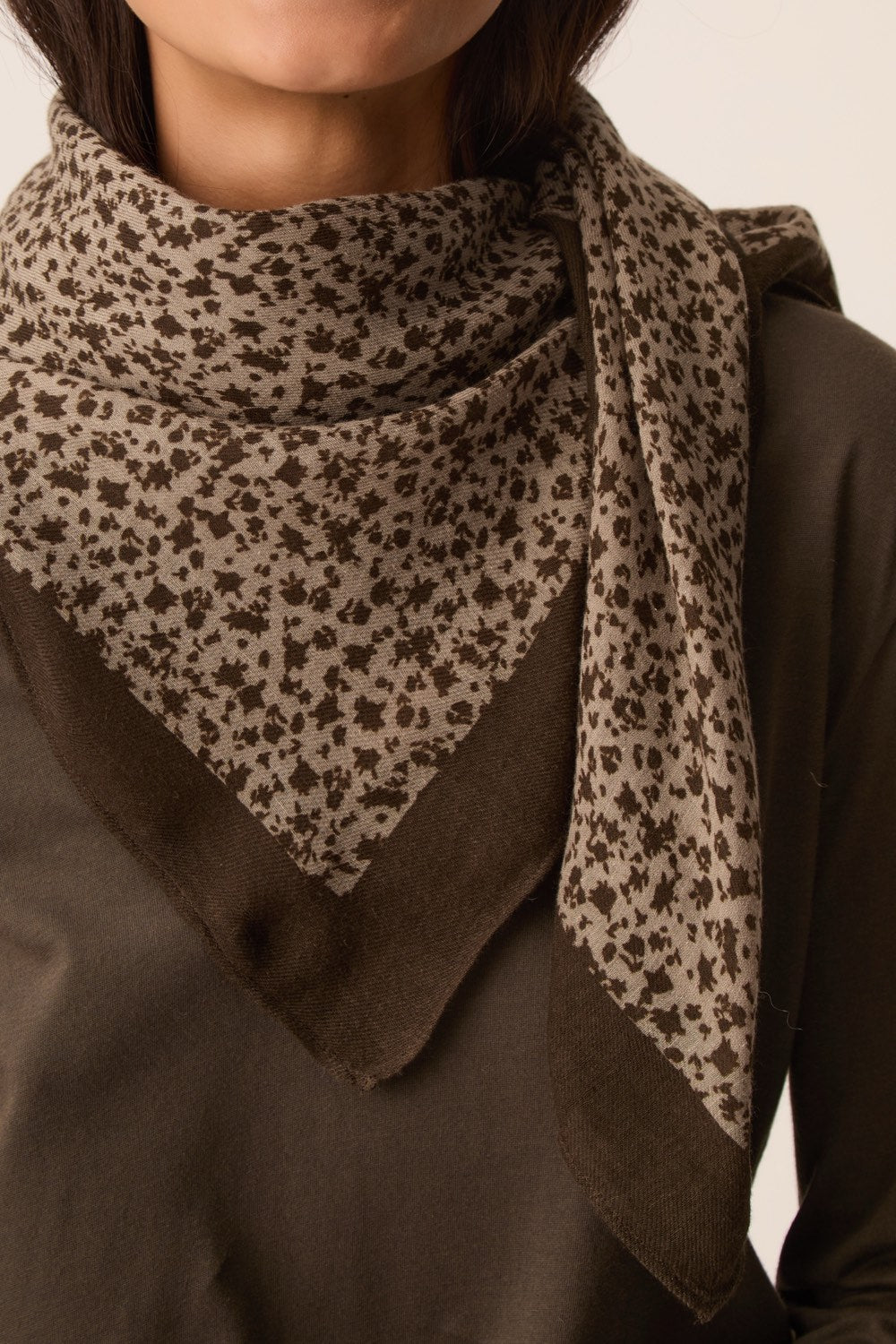 Scarf Ninette Melodie Seaweed Green