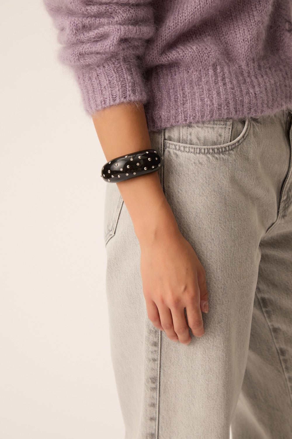 Melora Noir Bangle