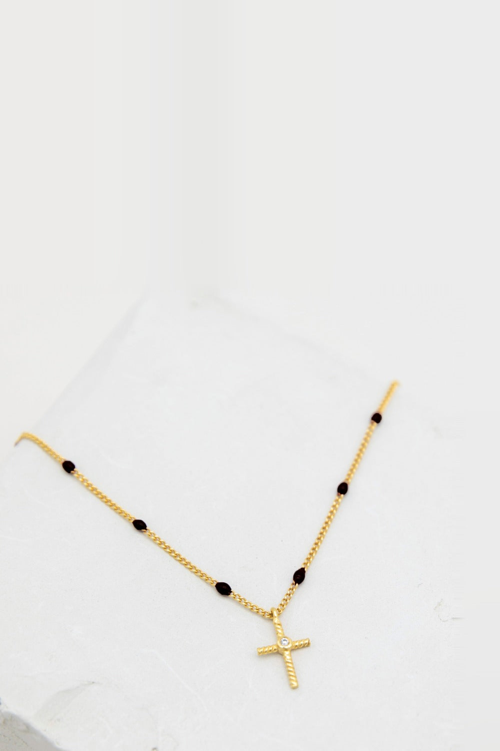 Collier Croix Noir