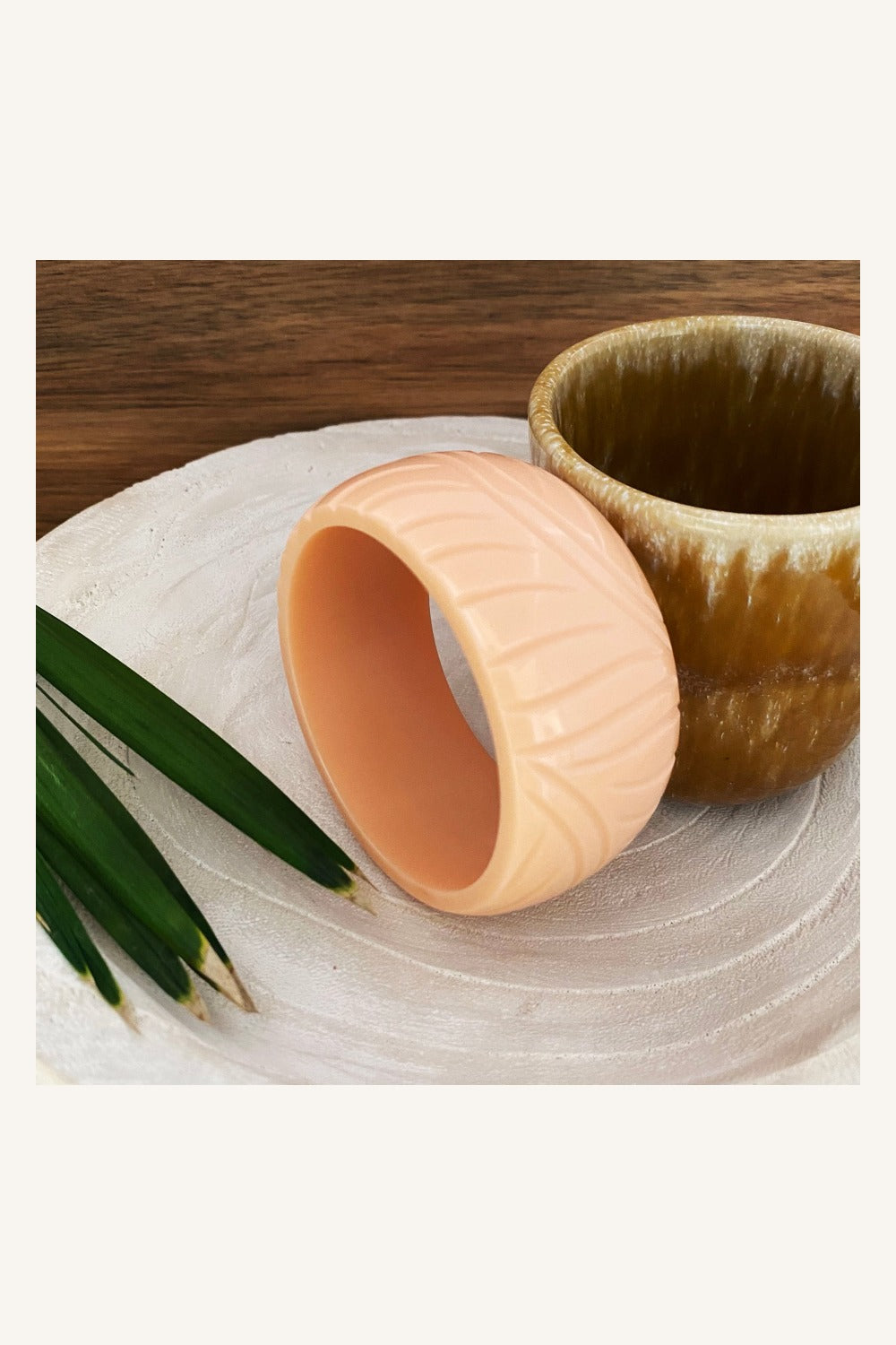Jonc Maceo Blush.