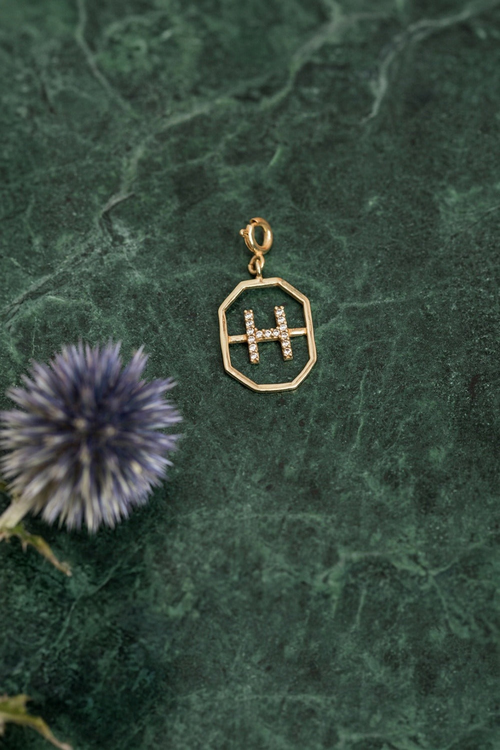Pendentif H  Or