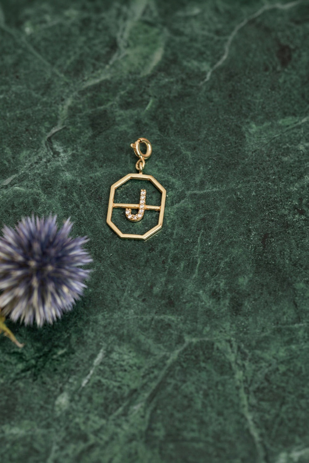 Pendentif J  Or