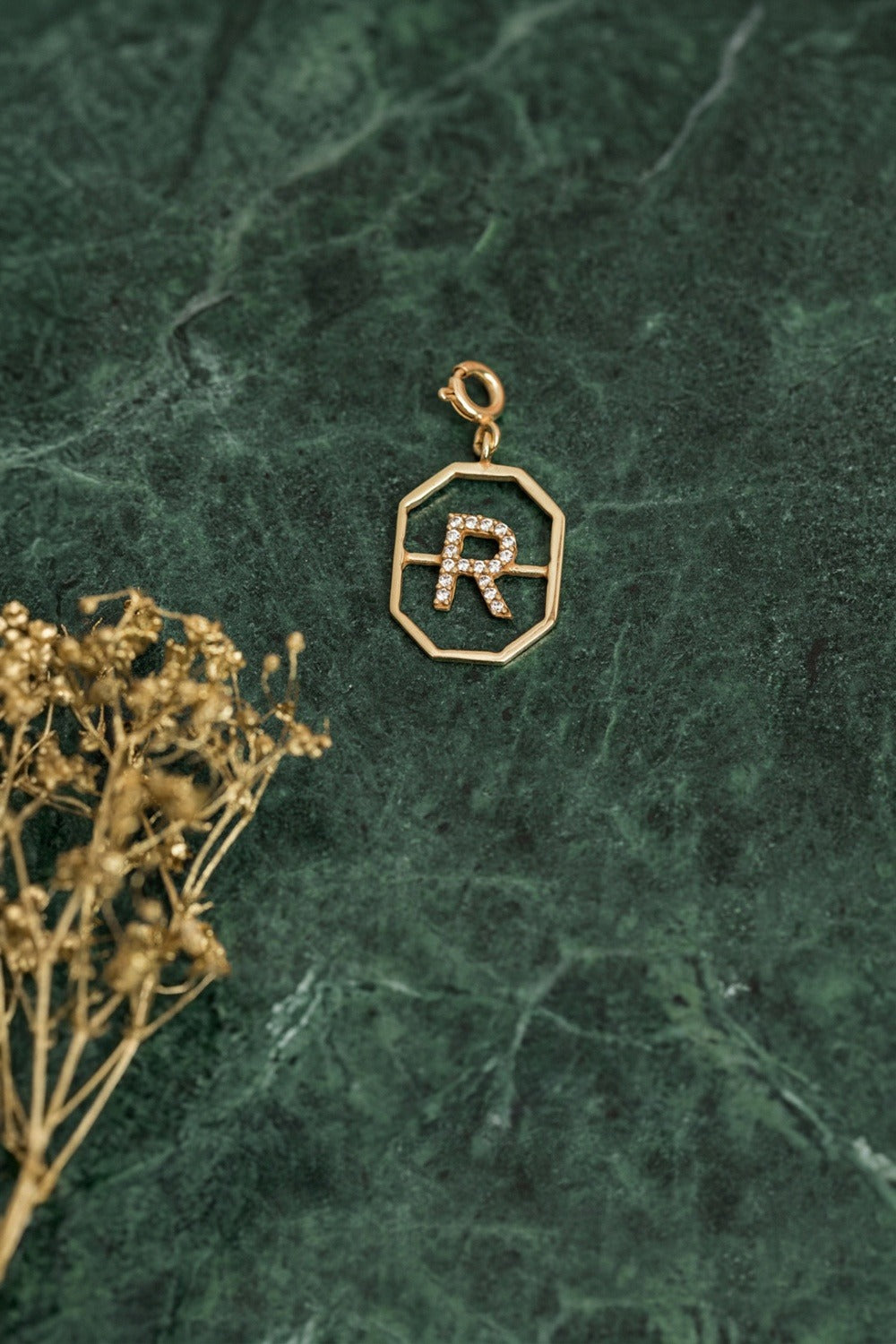 Pendentif R  Or